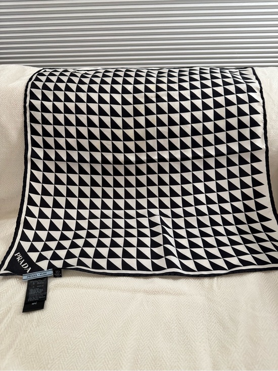 Prada Accessories - Prada Black and White geometric-patterned Silk Twill Scarf